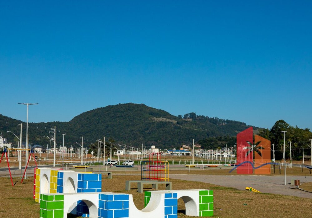 Playground 30